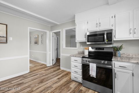 Tiny photo for 230 Campbell Place, Jacksonville, NC 28546 (MLS # 100544995)