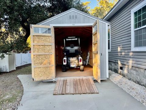 Tiny photo for 610 Fodale Avenue, Southport, NC 28461 (MLS # 100545035)