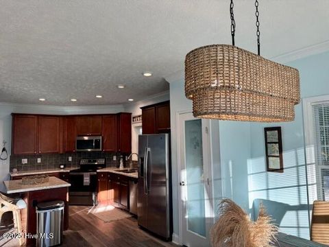 Tiny photo for 610 Fodale Avenue, Southport, NC 28461 (MLS # 100545035)