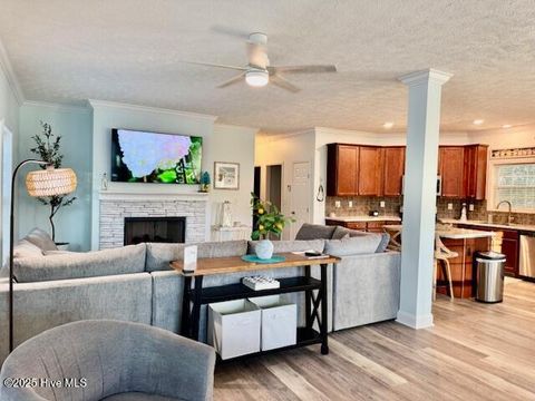 Tiny photo for 610 Fodale Avenue, Southport, NC 28461 (MLS # 100545035)