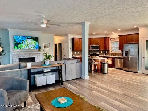 Tiny photo for 610 Fodale Avenue, Southport, NC 28461 (MLS # 100545035)