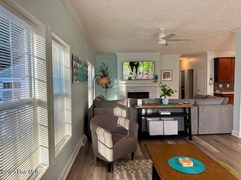 Tiny photo for 610 Fodale Avenue, Southport, NC 28461 (MLS # 100545035)