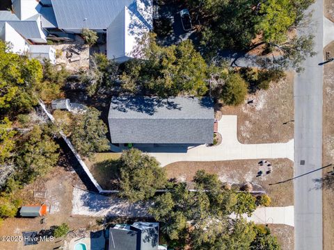 Tiny photo for 610 Fodale Avenue, Southport, NC 28461 (MLS # 100545035)