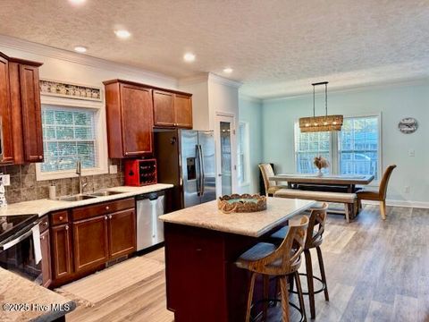 Tiny photo for 610 Fodale Avenue, Southport, NC 28461 (MLS # 100545035)