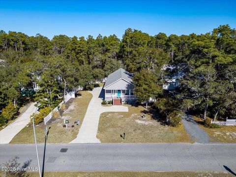 Tiny photo for 610 Fodale Avenue, Southport, NC 28461 (MLS # 100545035)