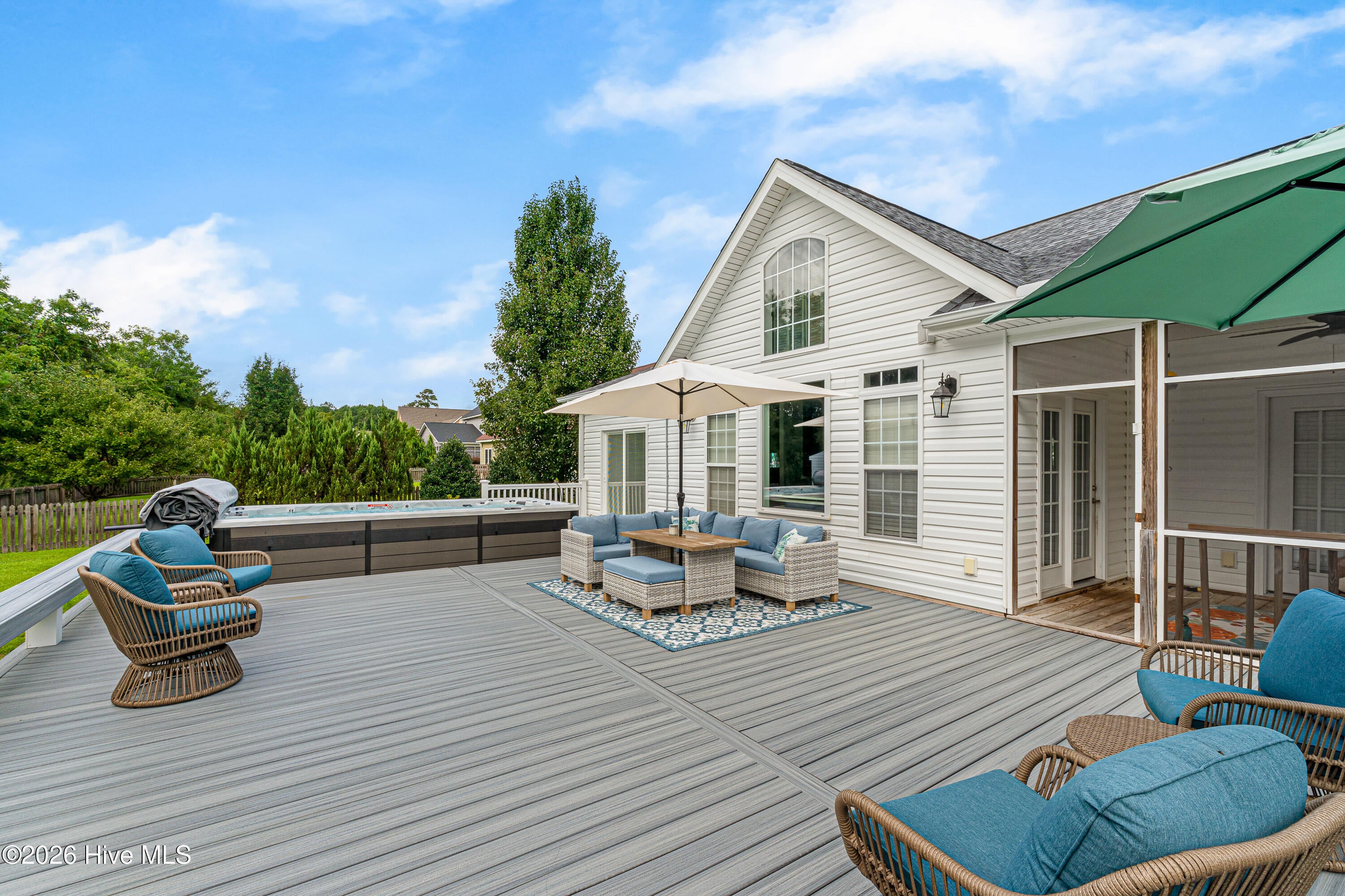 412 Waverly Court