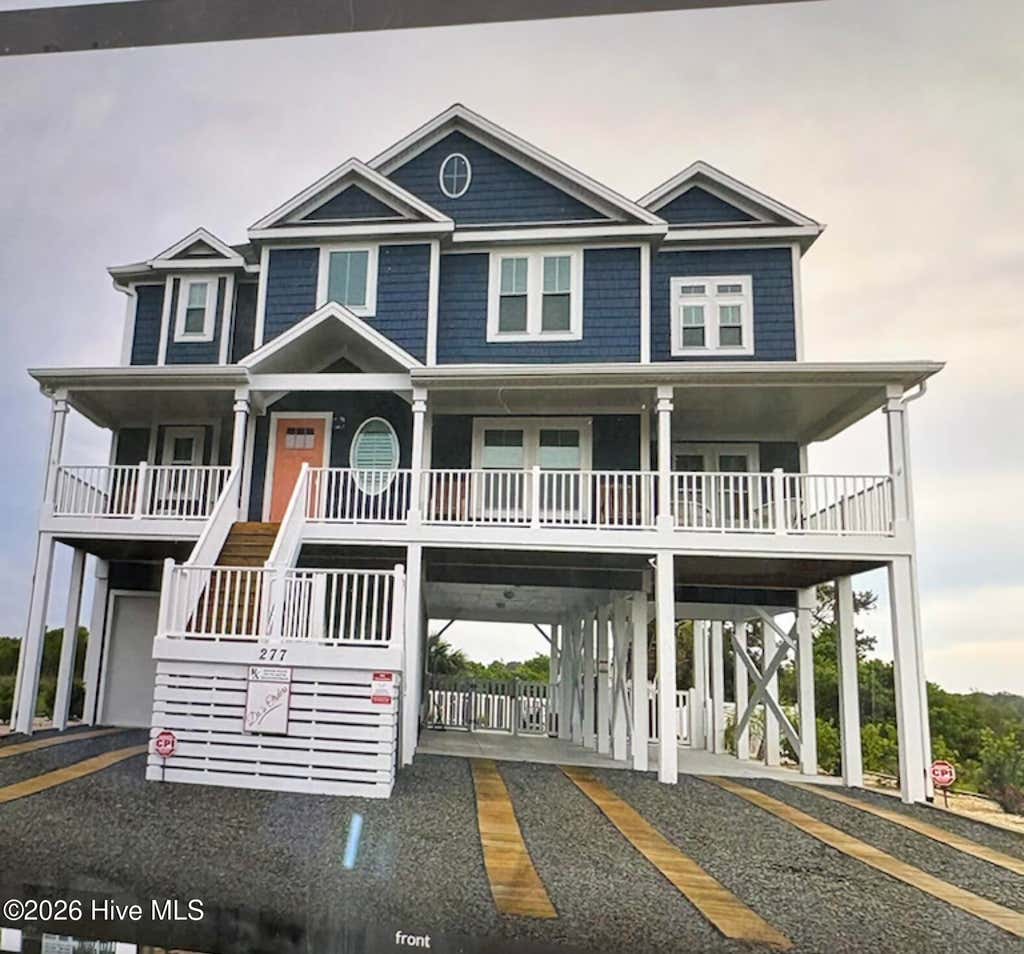 Photo of 211 Grandview Drive, Sneads Ferry, NC 28460 (MLS # 100599084)