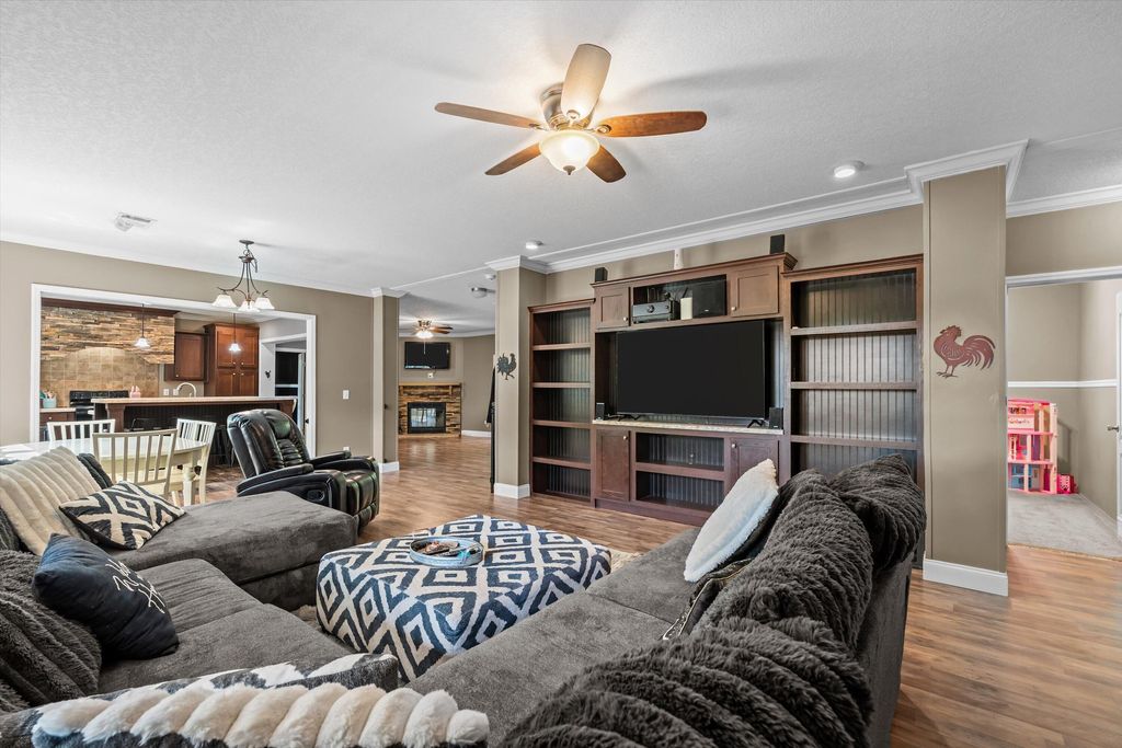 Photo of 2417 Farmers Bridge Road, Hephzibah, GA 30815 (MLS # 554468)