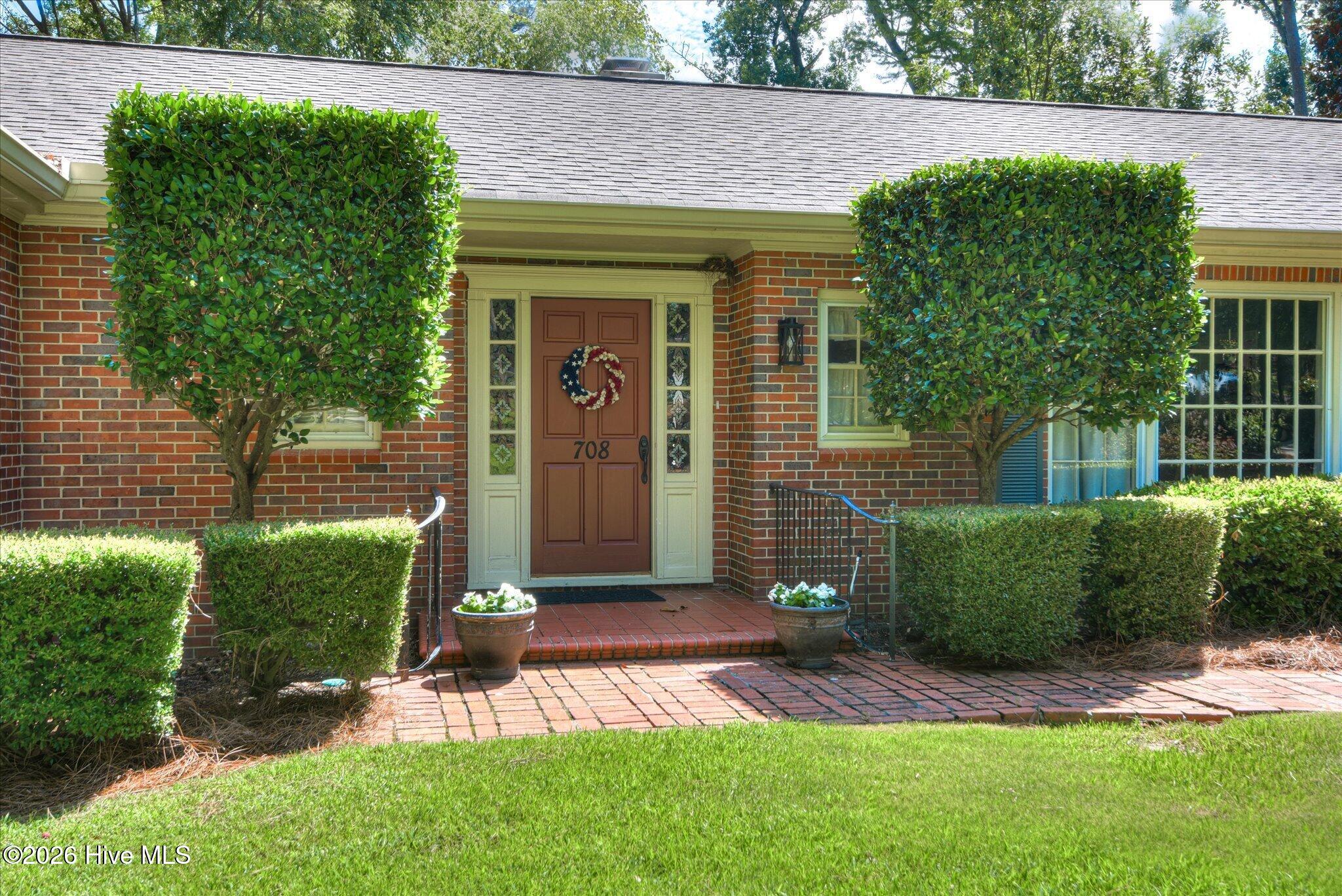 708 Oberlin Road