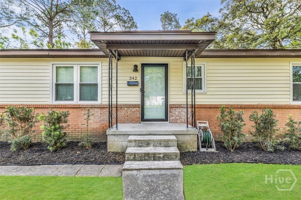 Photo of 342 BUNTING Drive, Savannah, GA 31404 (MLS # SA353013)