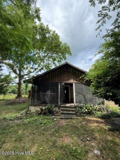 1805 Front Street Burgaw NC 28425