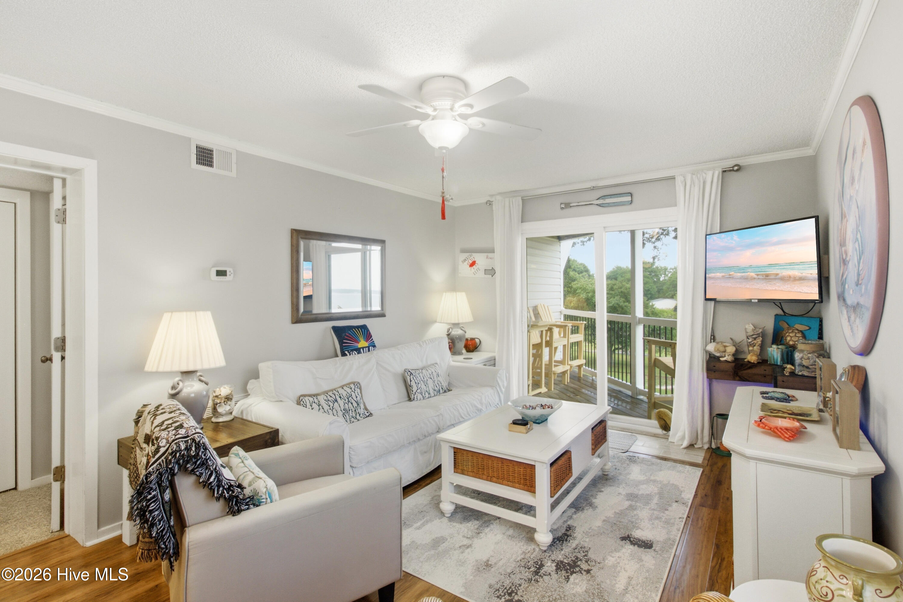 89 Country Club Drive Apt H4