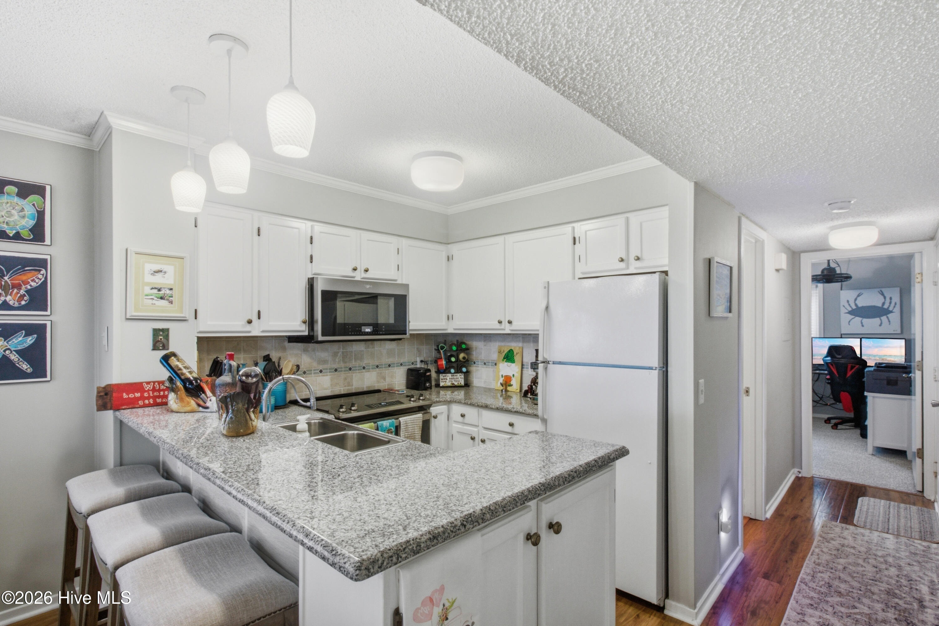 89 Country Club Drive Apt H4