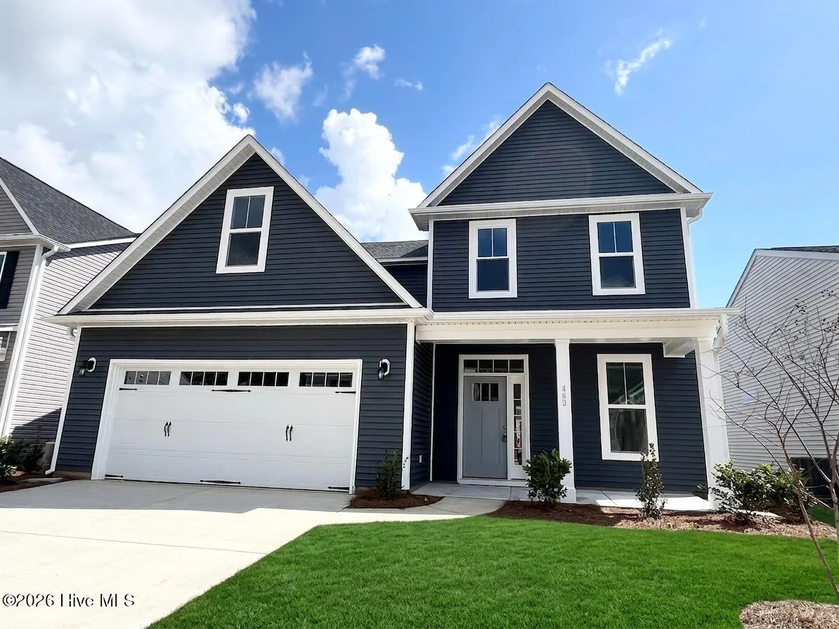 463 Galloping Foal Way SE