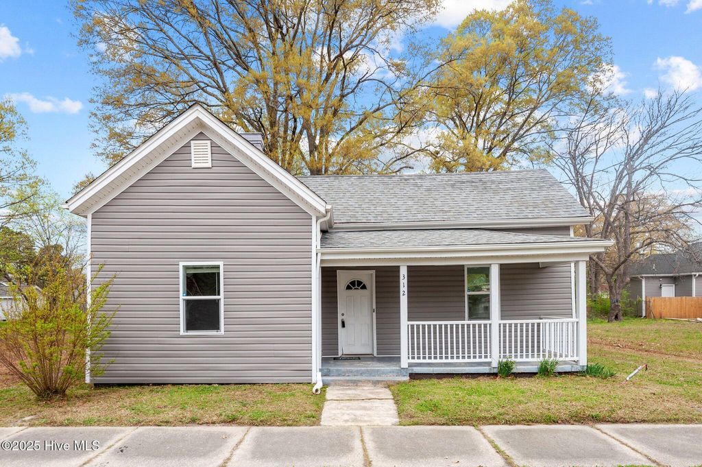 Photo of 312 E Highland Avenue, Rocky Mount, NC 27801 (MLS # 100499844)