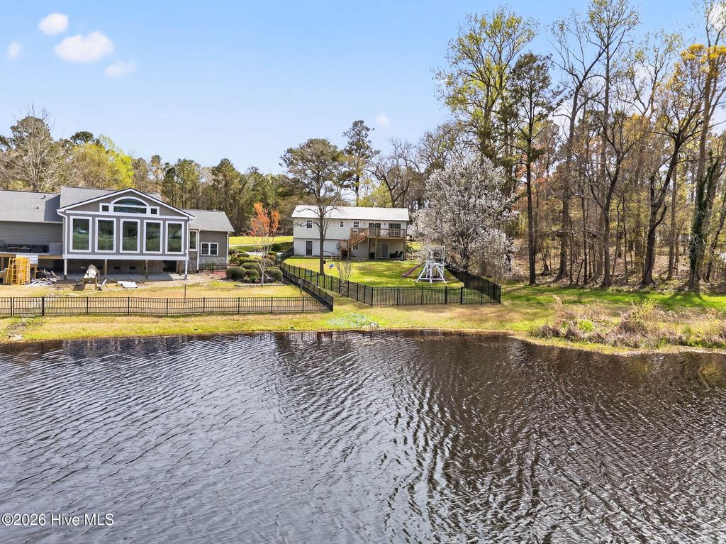 Photo of 4020 Forest Lake Drive SW, Shallotte, NC 28470 (MLS # 100561895)