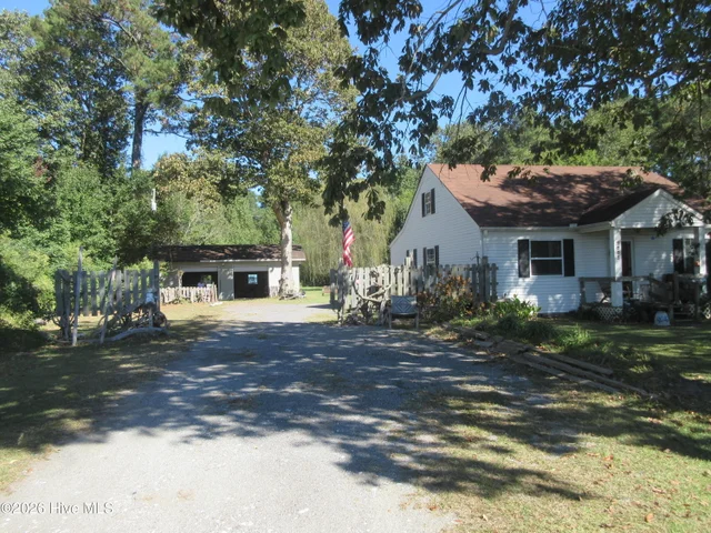2003 Caratoke Highway, photo 2 of 50