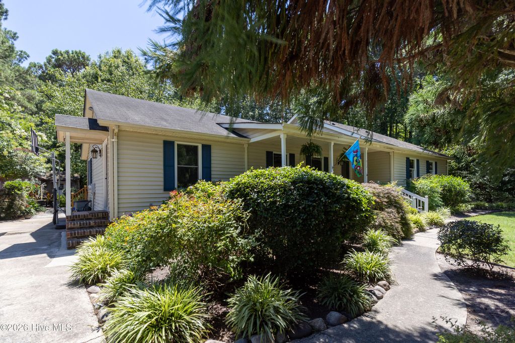 Photo of 912 Soundside Road, Edenton, NC 27932 (MLS # 100588809)