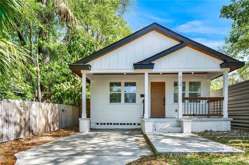 Photo of 920 W 51st Street, Savannah, GA 31405 (MLS # SA352435)