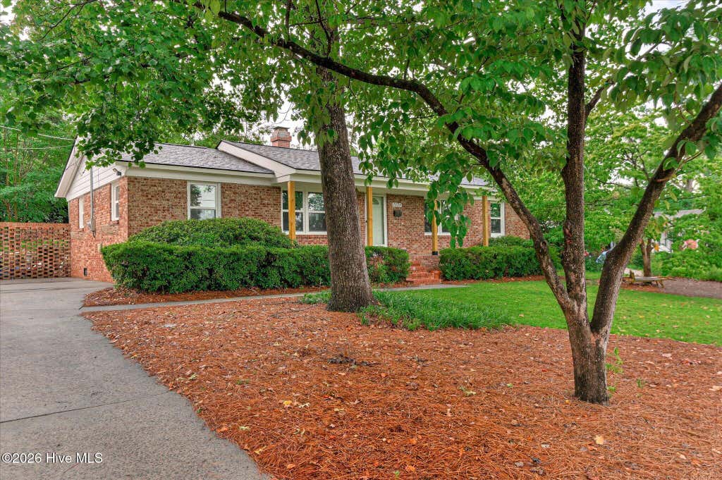 Photo of 1131 Crestview Drive, North Augusta, SC 29841 (MLS # 100596787)
