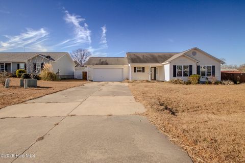 Apartment For Sale - 102 Harmony Way<br/> Richlands, NC 28574