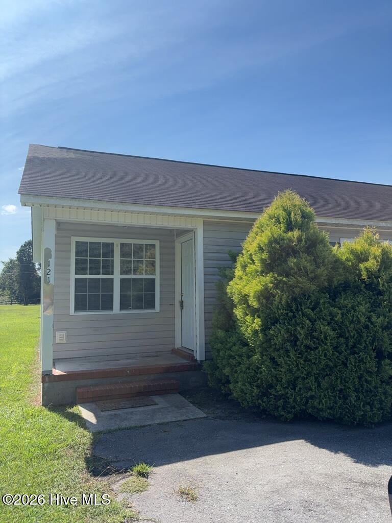 Photo of 121 Simmental Lane, Richlands, NC 28574 (MLS # 100603664)