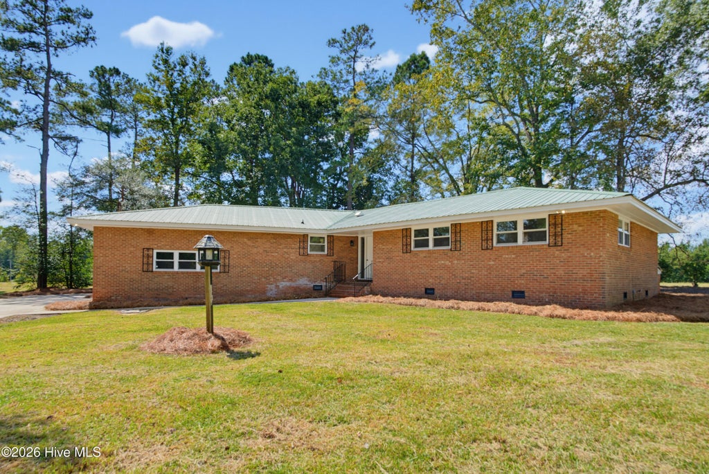 Photo of 4635 Hallsboro Road N, Clarkton, NC 28433 (MLS # 100608603)