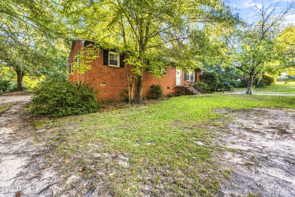 Photo of 1002 Jefferson Street, Hamlet, NC 28345 (MLS # 100604108)