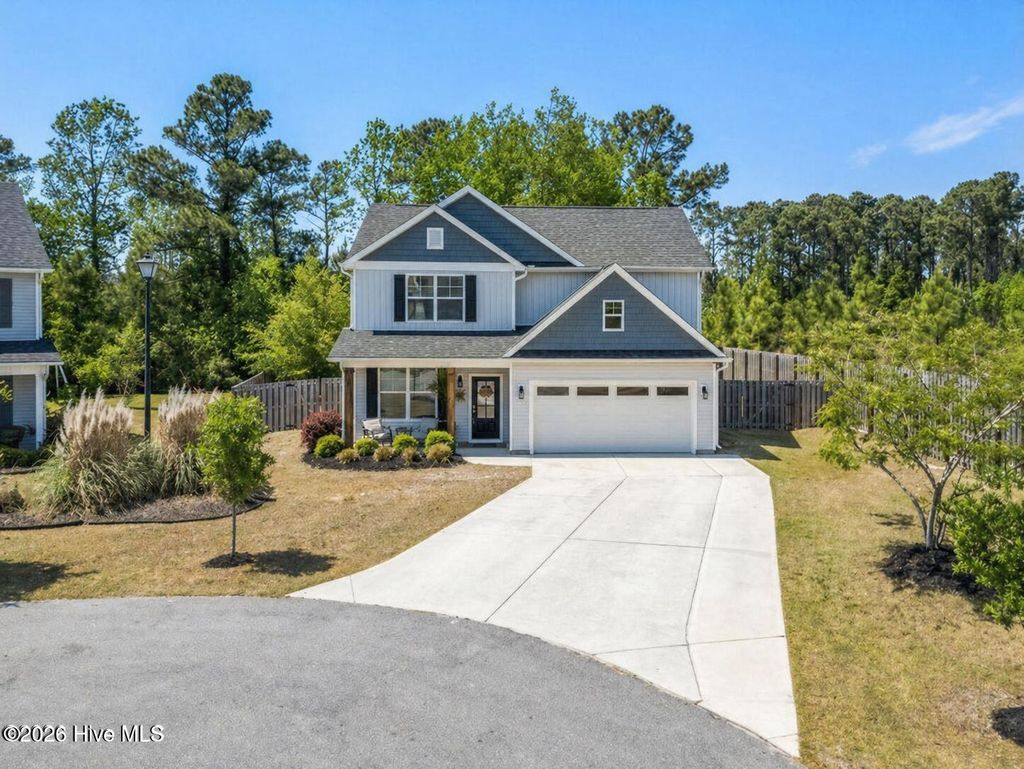 Photo of 1011 E Arboria Drive, Hampstead, NC 28443 (MLS # 100569792)
