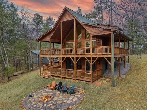 Homes For Sale - 275 Bella Loma Heights<br/> Murphy, NC 28906