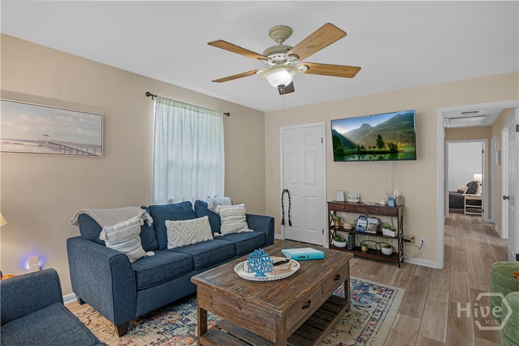 Photo of 1504 W Creighton Place, Savannah, GA 31406 (MLS # SA356412)