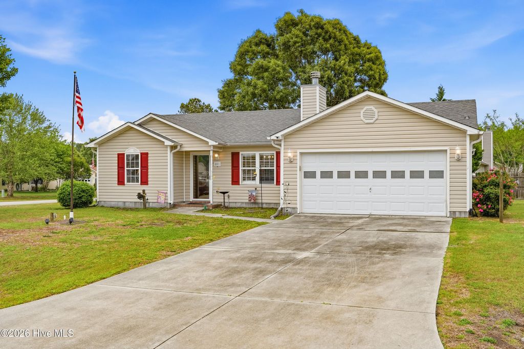 Photo of 201 Candler Court, Richlands, NC 28574 (MLS # 100572035)