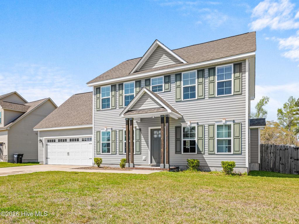 Photo of 221 Holly Grove Court E, Jacksonville, NC 28540 (MLS # 100565211)
