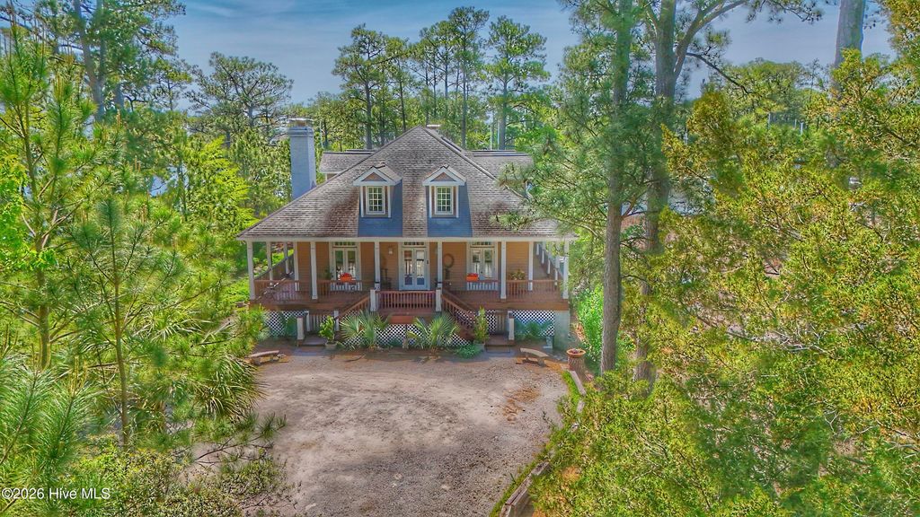 Photo of 5632 Styron Drive, Oriental, NC 28571 (MLS # 100572111)