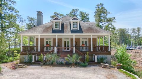 Homes For Sale - 5632 Styron Drive<br/> Oriental, NC 28571
