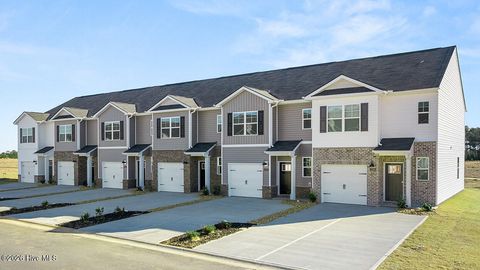 Townhouse For Sale - 1285 Bent Water Circle<br/> Grovetown, GA 30813