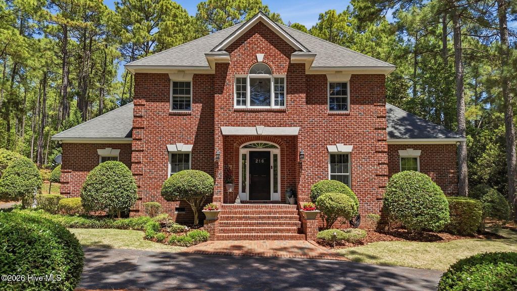 Photo of 216 Plantation Drive, Southern Pines, NC 28387 (MLS # 100574090)
