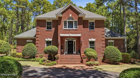 Homes For Sale - 216 Plantation Drive<br/> Moore County, Southern Pines, NC 28387