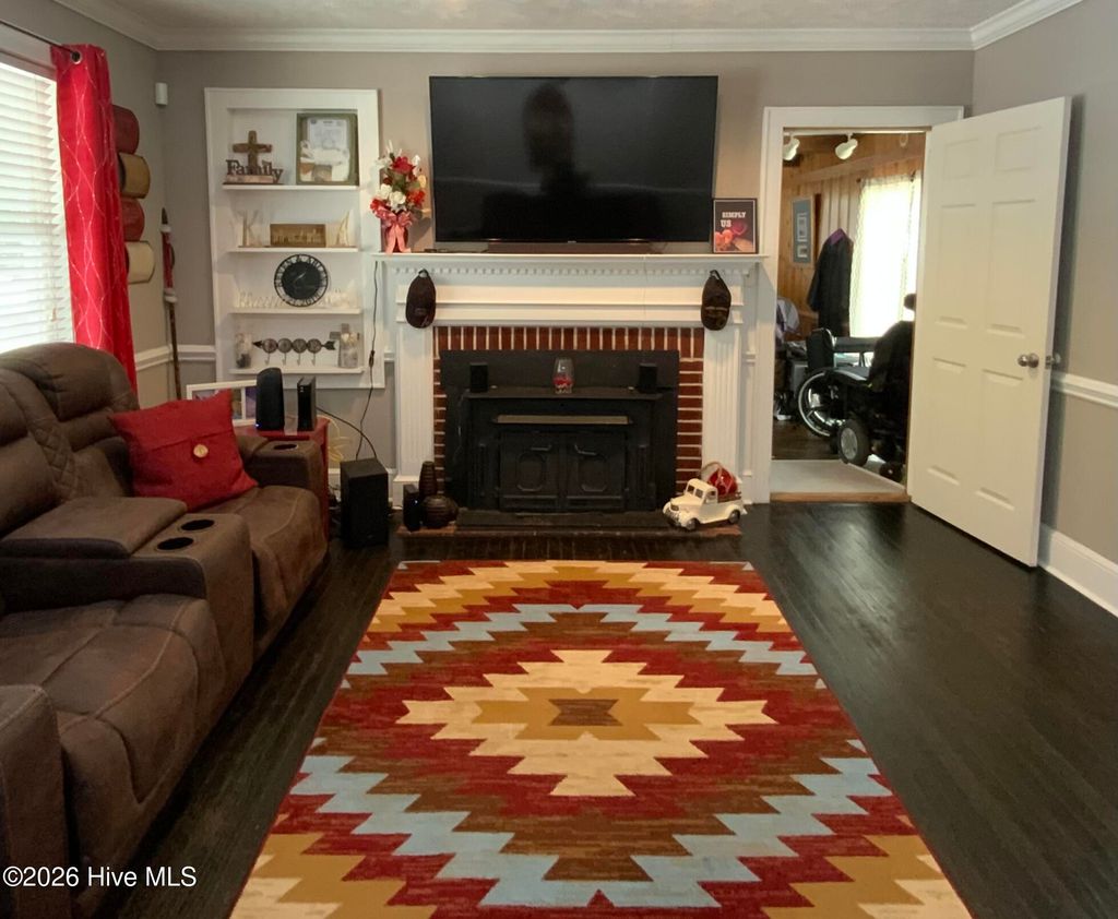 Photo of 817 Aberdeen Road, Laurinburg, NC 28352 (MLS # 100563657)