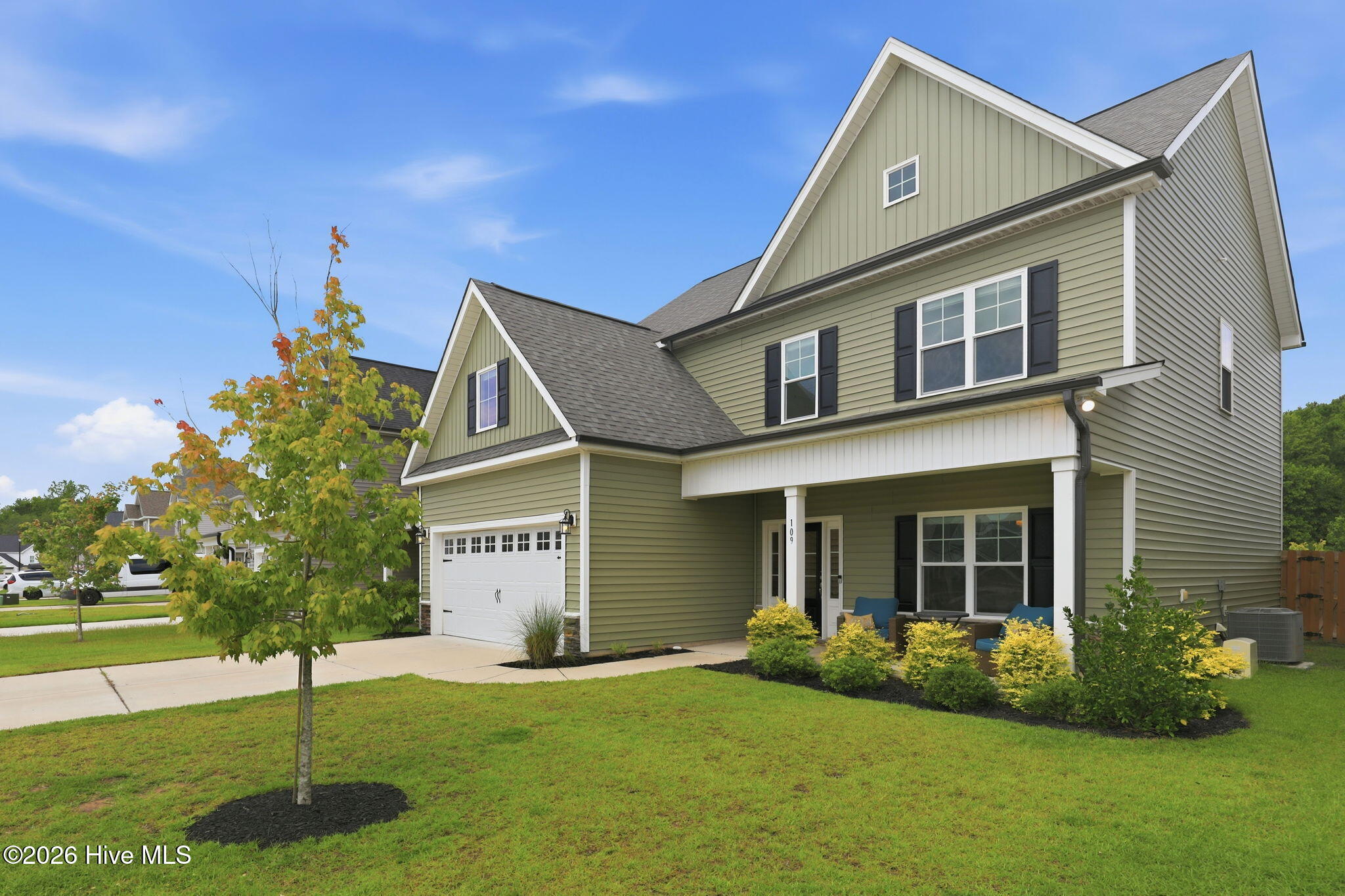 109 S Wild Indigo Place