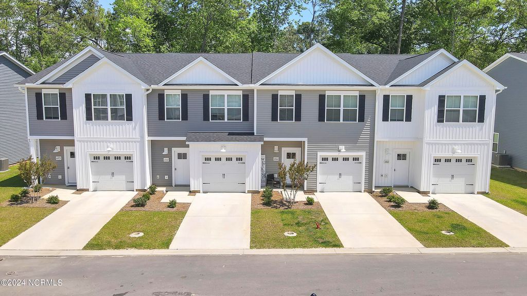 Photo of 6208 Beckington Drive, Leland, NC 28451 (MLS # 100544676)