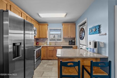 Tiny photo for 505 Carolina Beach Avenue N #Unit 3d, Carolina Beach, NC 28428 (MLS # 100547244)