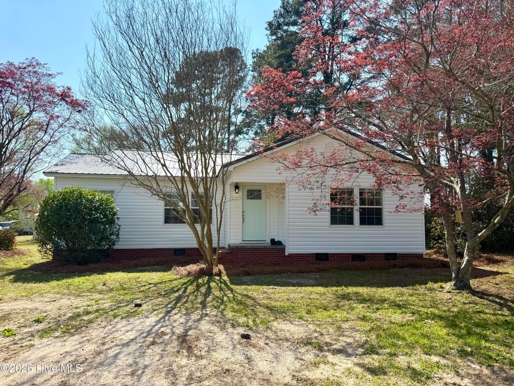 Photo of 6195 Red Hill Road, Whiteville, NC 28472 (MLS # 100562445)