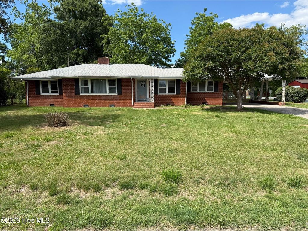Photo of 219 Fourth Street, Ayden, NC 28513 (MLS # 100573972)