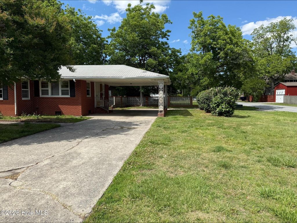 Photo of 219 Fourth Street, Ayden, NC 28513 (MLS # 100573972)