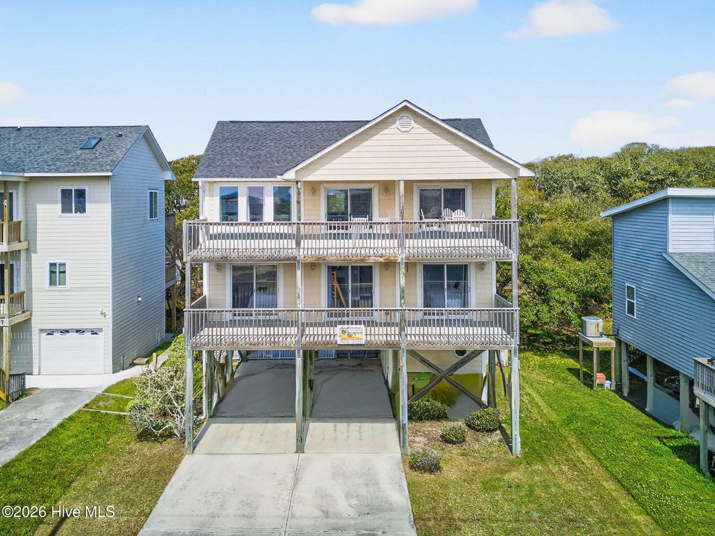Photo of 1125 S Topsail Drive, Surf City, NC 28445 (MLS # 100564791)