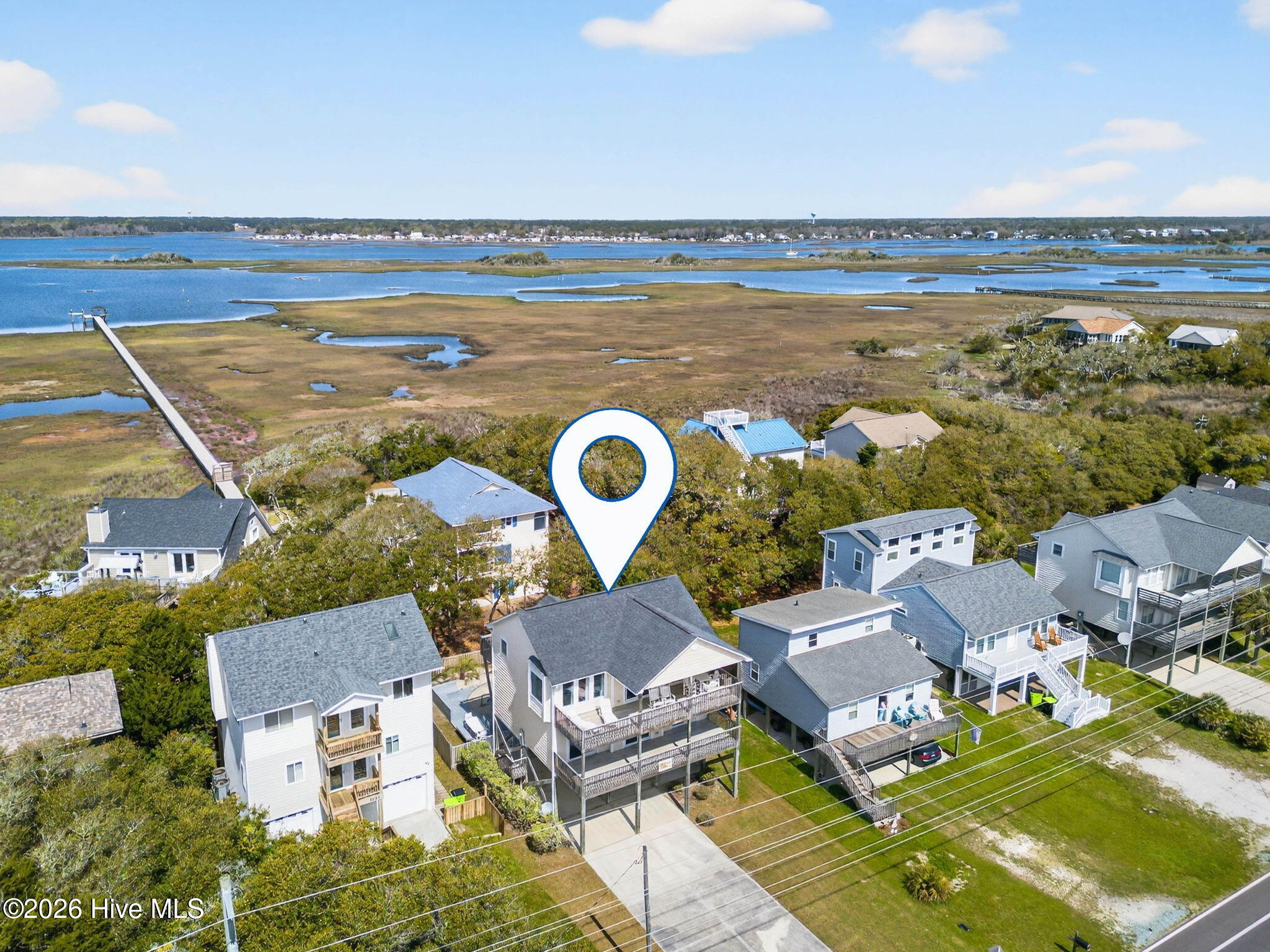1125 S Topsail Drive