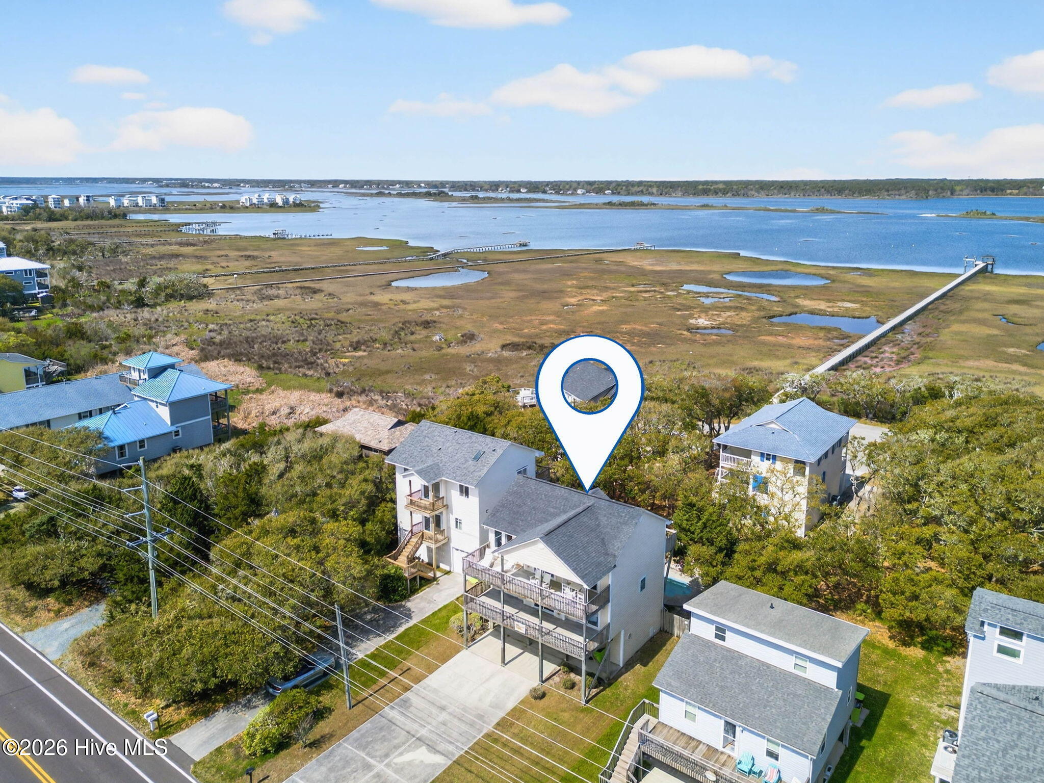 1125 S Topsail Drive