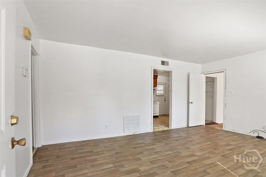 Photo of 2444 E 39th Street, Savannah, GA 31404 (MLS # SA351428)