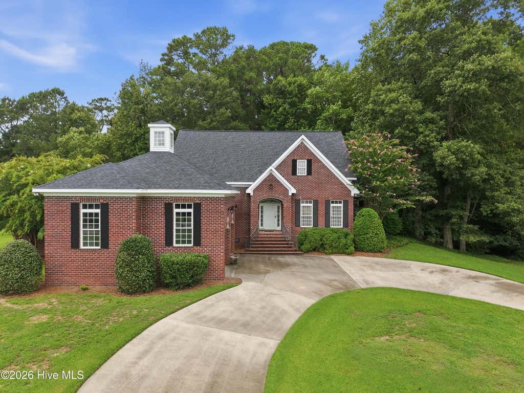 Photo of 2326 Autumn Drive, Kinston, NC 28501 (MLS # 100594441)